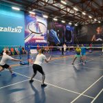 Баланс і координація: чому дорослим складніше втримати рівновагу і як це тренується