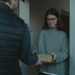 Форвардинг из Азии: как заказывать бренды и трендовые вещи напрямую